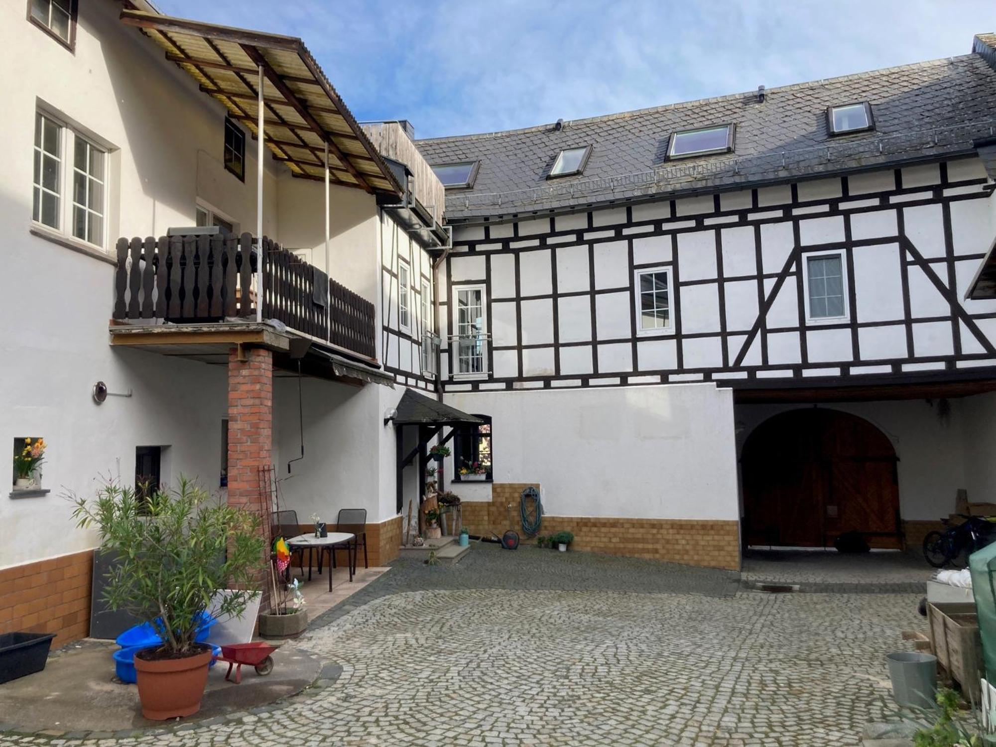 Pension Und Ferienwohnung Am Teich Schleiz Exterior photo